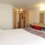 Travelodge Reading M4 Westbound