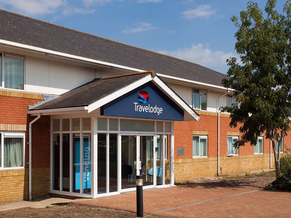 Travelodge M4 Westbound Hotel